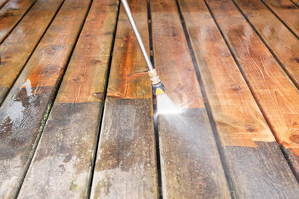Garage Pressure Washing in Altoona, AL